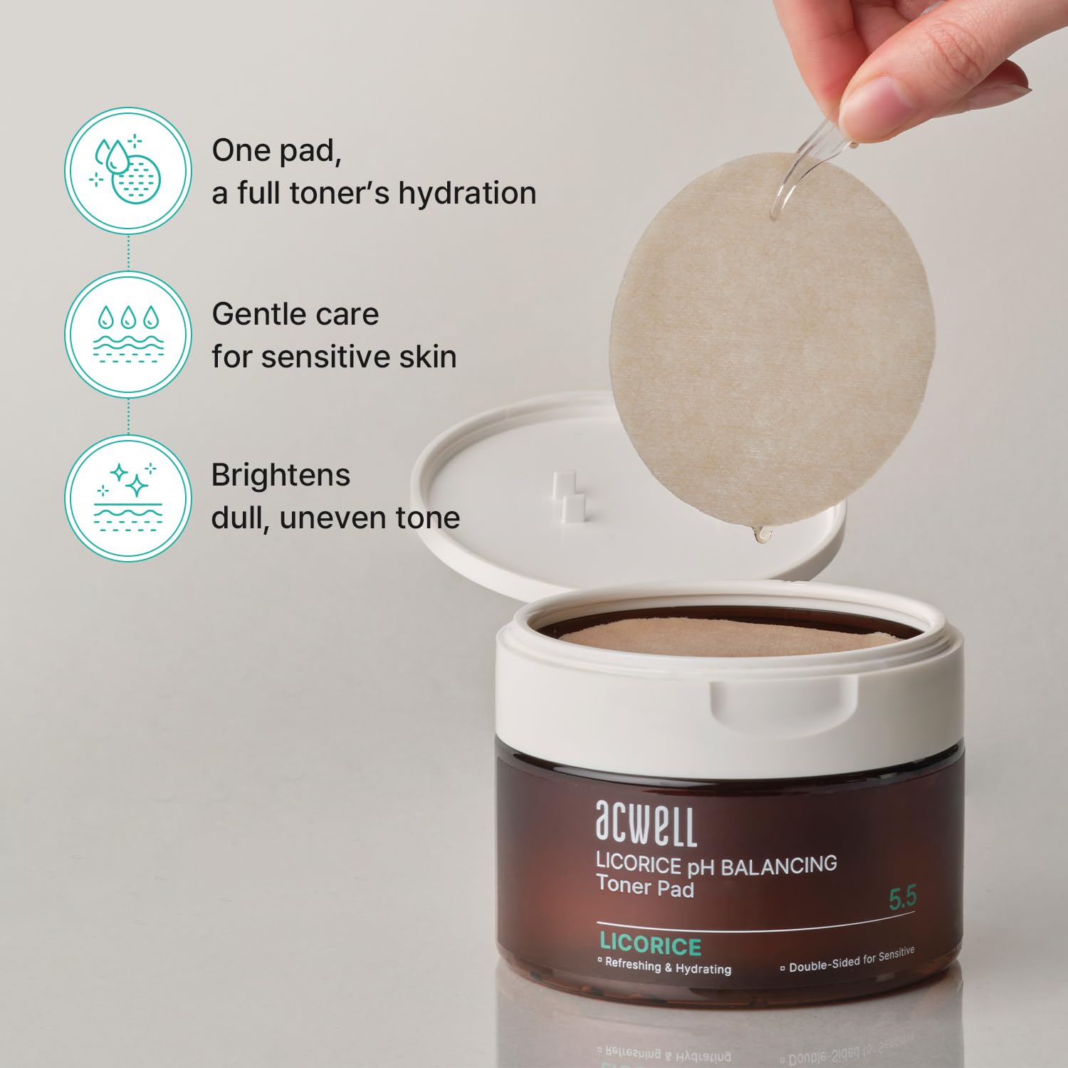 Licorice pH Balancing Toner Pads - Vegan Dual-Sided Cotton Pads for Sensitive and Acne-Prone Skin, Dark Spot Brightening & Pore Care, 70 Pads (5.41 fl oz.)